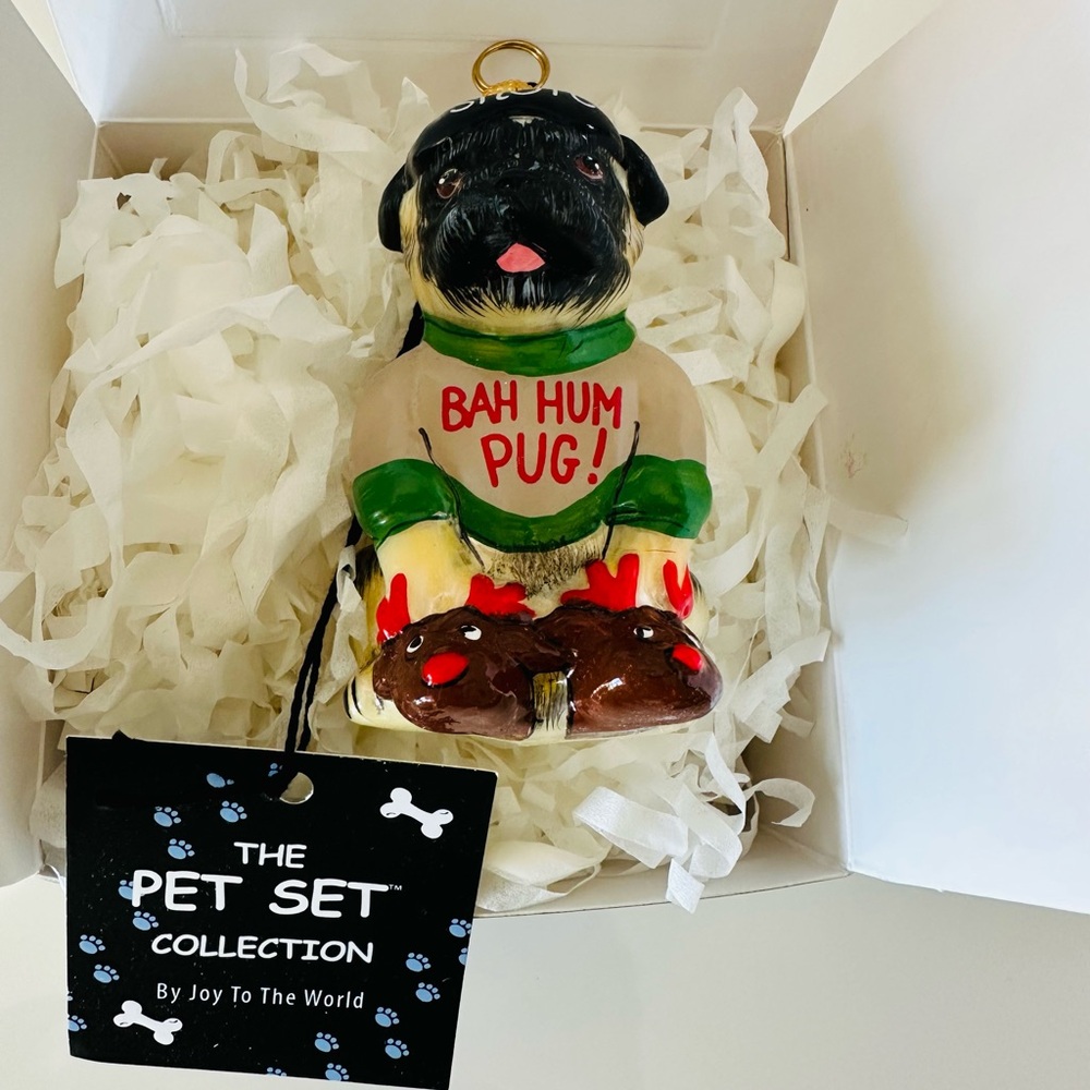 Joy to the World Bah Hum Pug Collectibles Ornament. Brand New In Box. - Picture 5 of 12